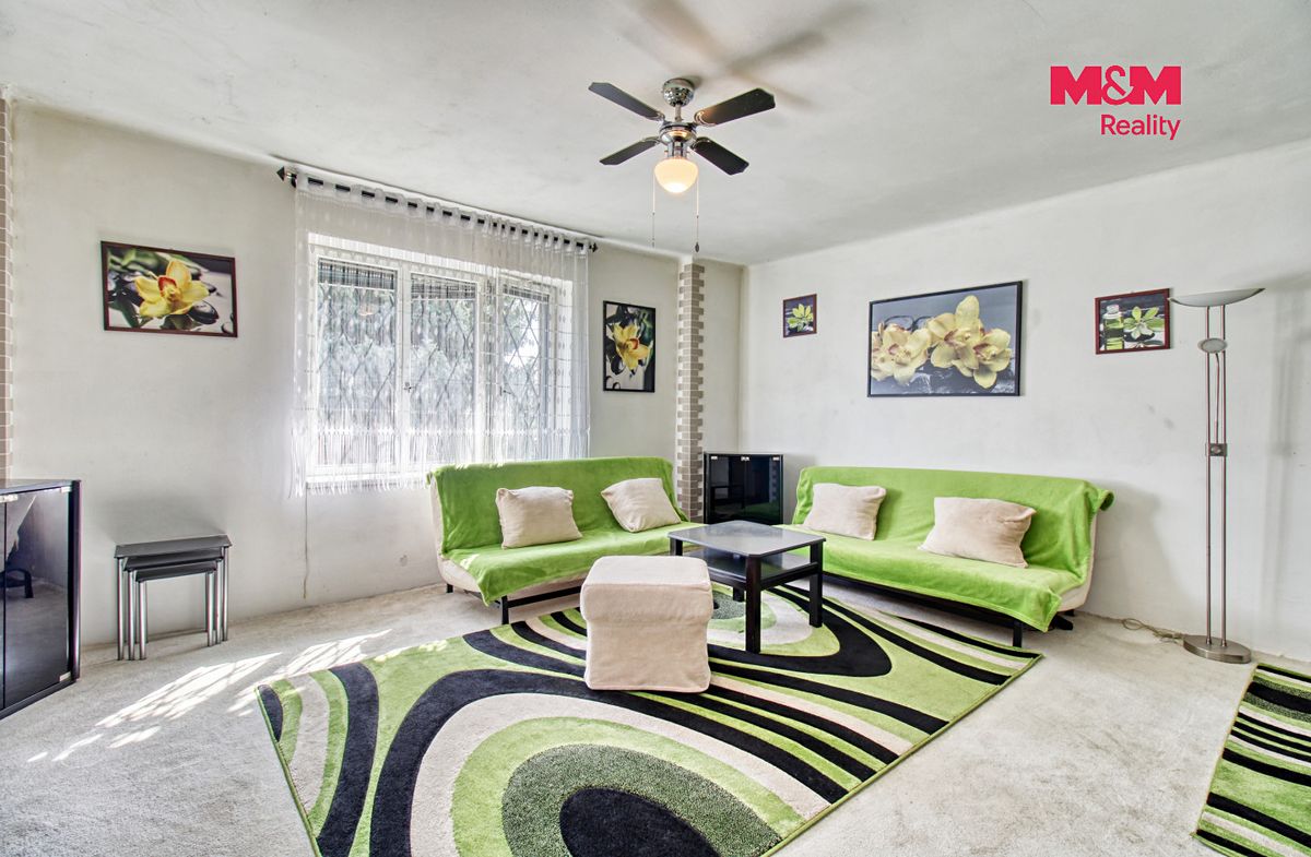 Prodej rodinného domu 268 m², pozemek 1564 m² – fotografie 3