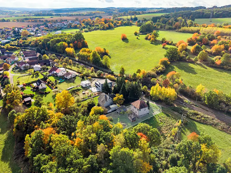 Prodej rodinného domu 200 m², pozemek 1305 m², Zdemyslice – náhled fotky 3