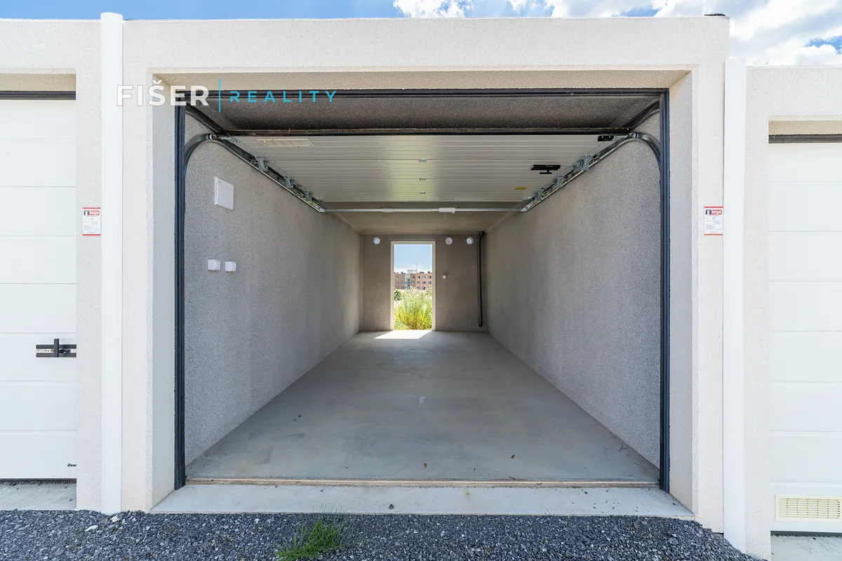 Pronájem garáže 15 m²