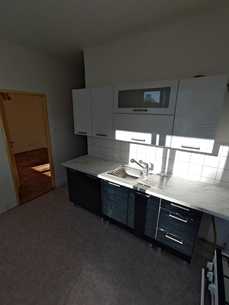 Prodej bytu 2+1 50 m² – fotografie 2