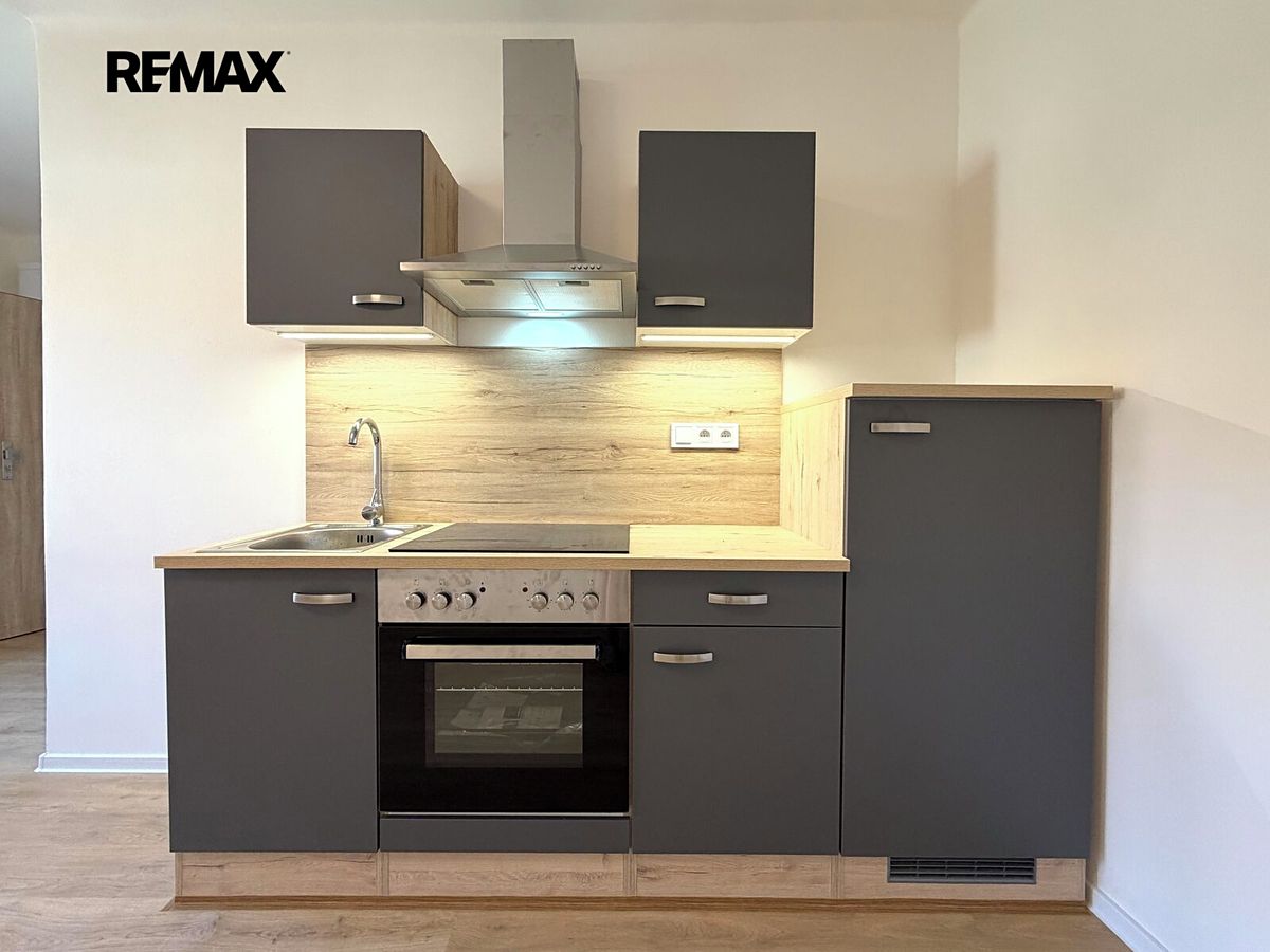 Pronájem bytu 1+kk 30 m²