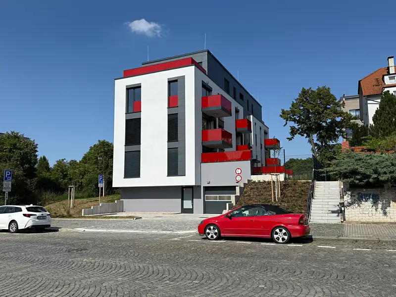 Pronájem bytu 3+kk 71 m², Praha – náhled fotky 2