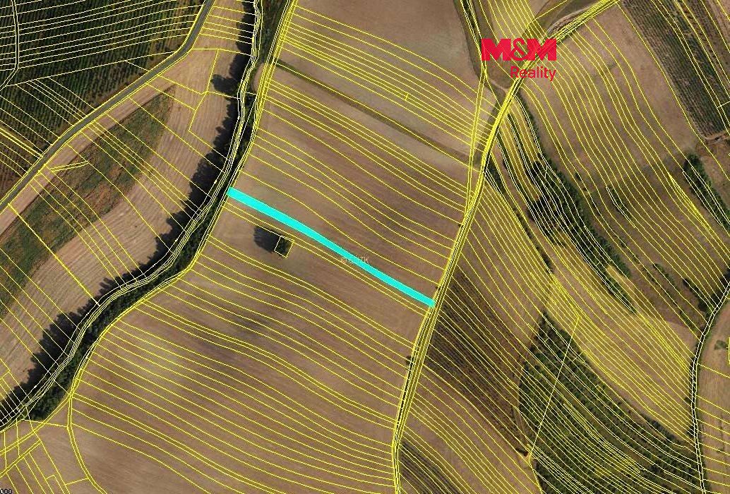 Prodej pole 868 m², Troubky-Zdislavice – fotka 1 z 3