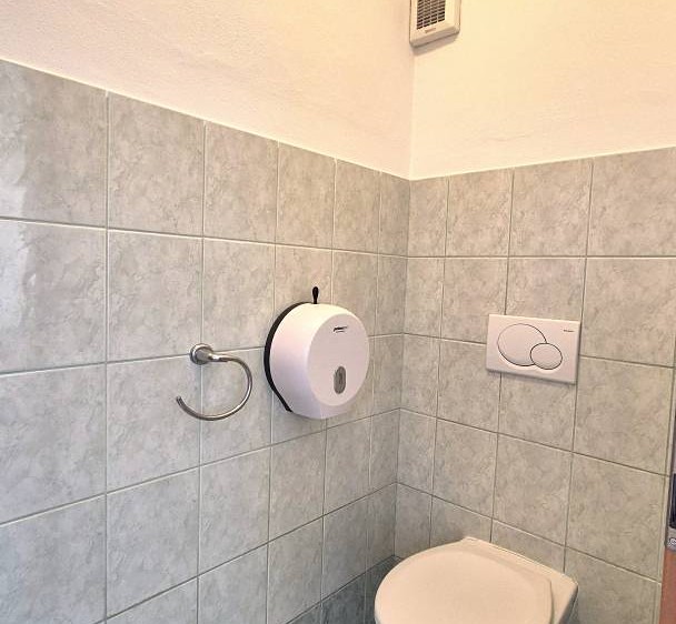 Prodej komerčního prostoru, 363 m² (25 z 36)
