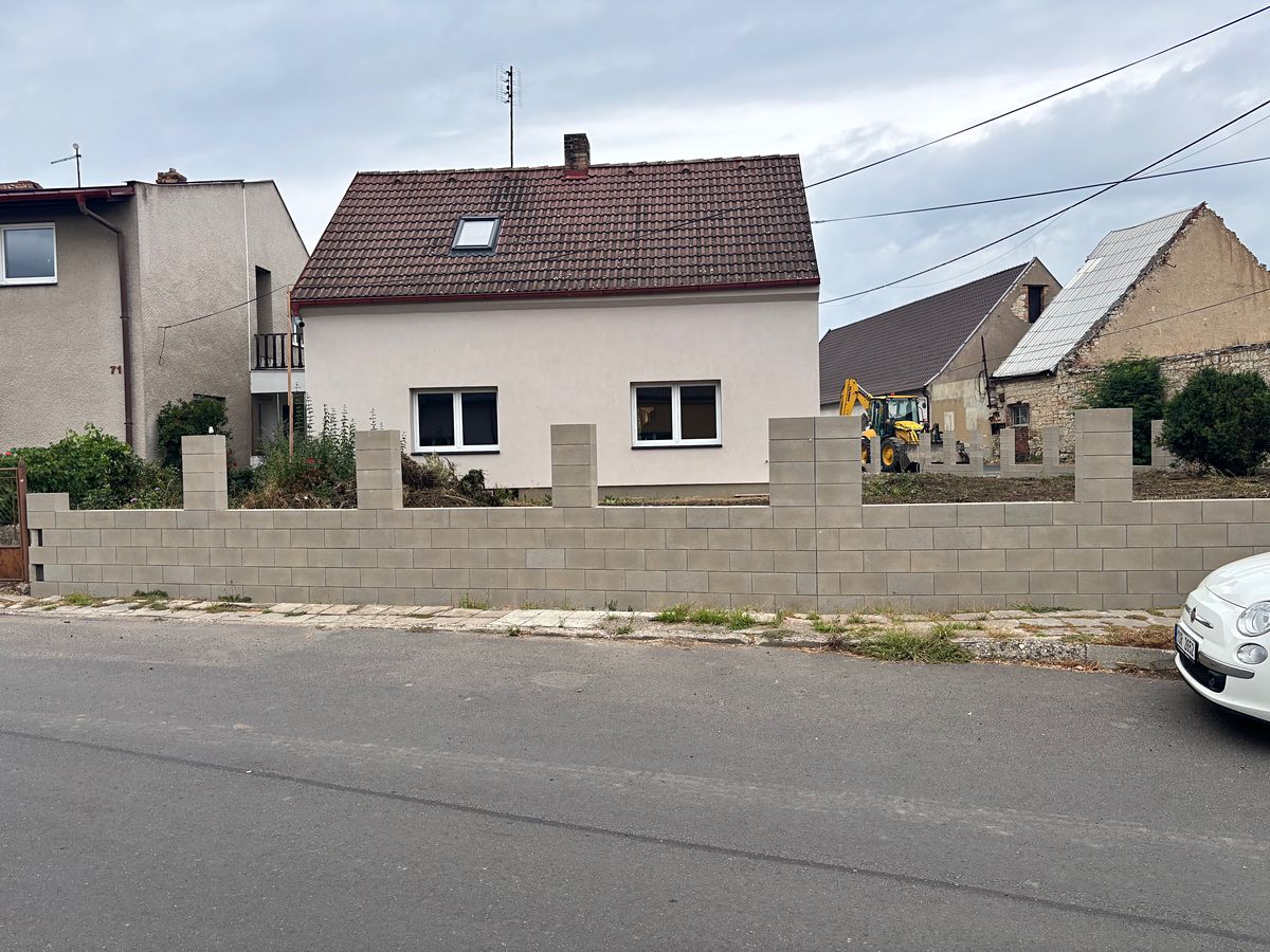 Prodej rodinného domu 150 m², pozemek 610 m² – fotografie 2