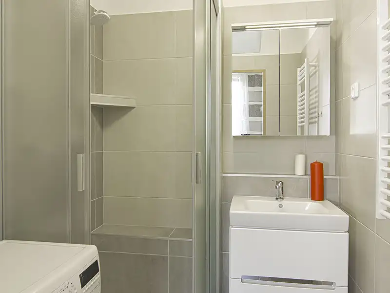 Pronájem bytu 2+1 64 m², Jindřichův Hradec – náhled fotky 1