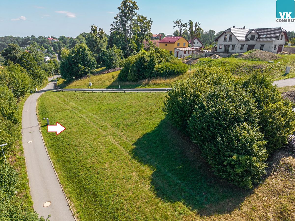 Prodej stavebního pozemku 1056 m² – fotografie 2