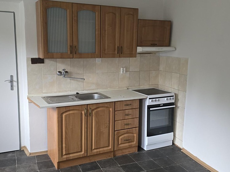 Pronájem bytu 3+1, 90 m² (5 z 11)