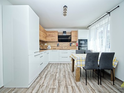 Prodej bytu 2+1, 61 m² (2 z 6)