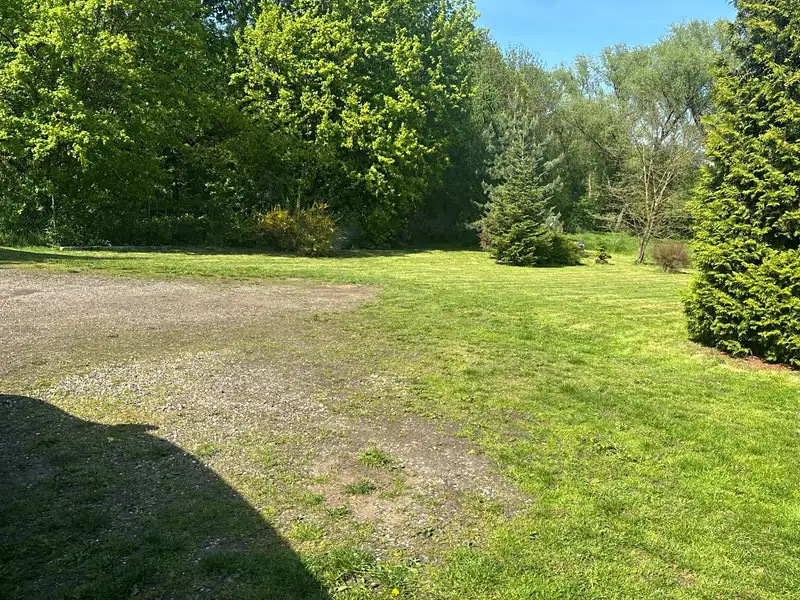 Prodej rodinného domu 140 m², pozemek 10000 m², Radonice – náhled fotky 3