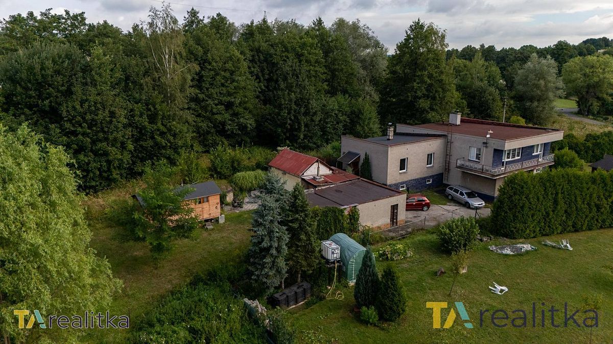 Prodej rodinného domu 300 m², pozemek 3471 m² – fotografie 5