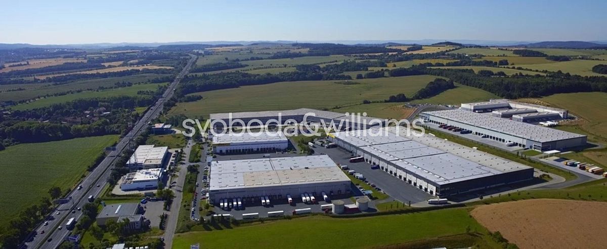 Pronájem výrobní haly, prostoru 21983 m²