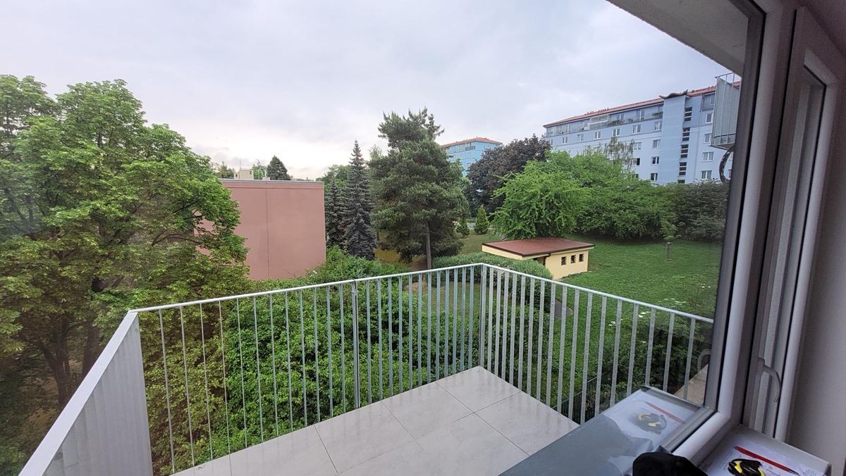Pronájem bytu 1+kk 41 m² – fotografie 4