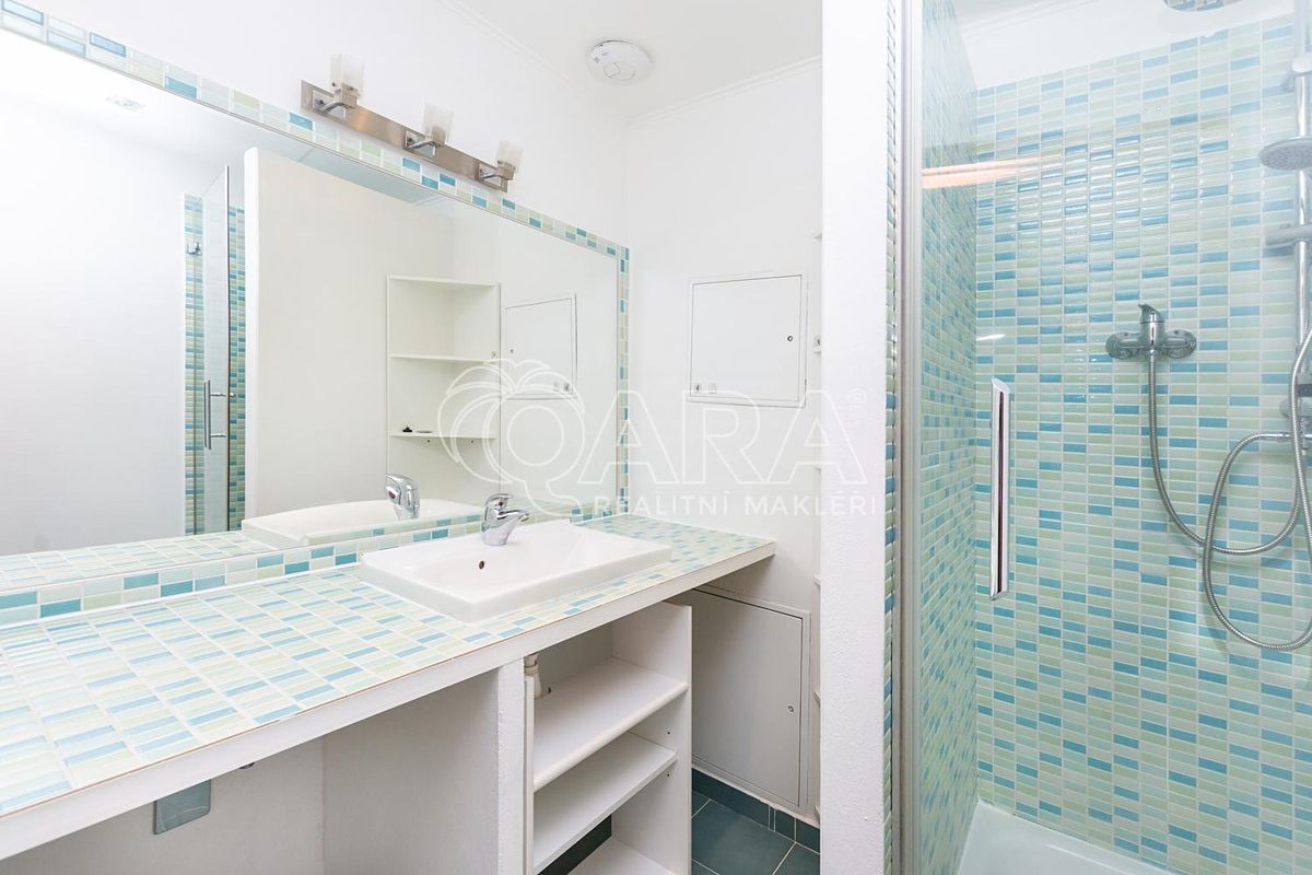 Pronájem bytu 3+1 68 m² – fotografie 3