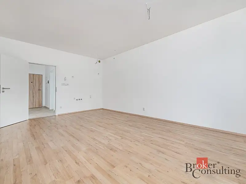 Prodej bytu 1+kk 36 m², Plzeň – náhled fotky 2