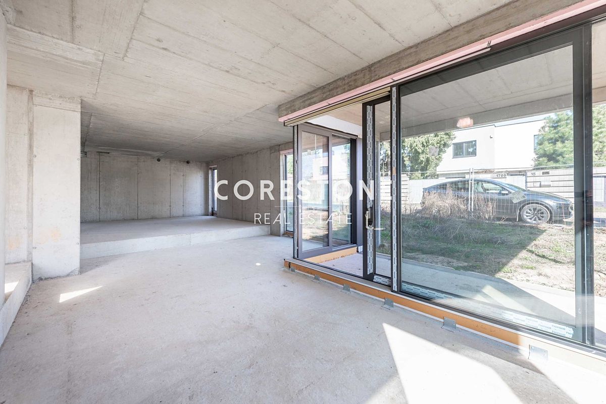 Prodej rodinného domu 420 m², pozemek 681 m² – fotografie 4