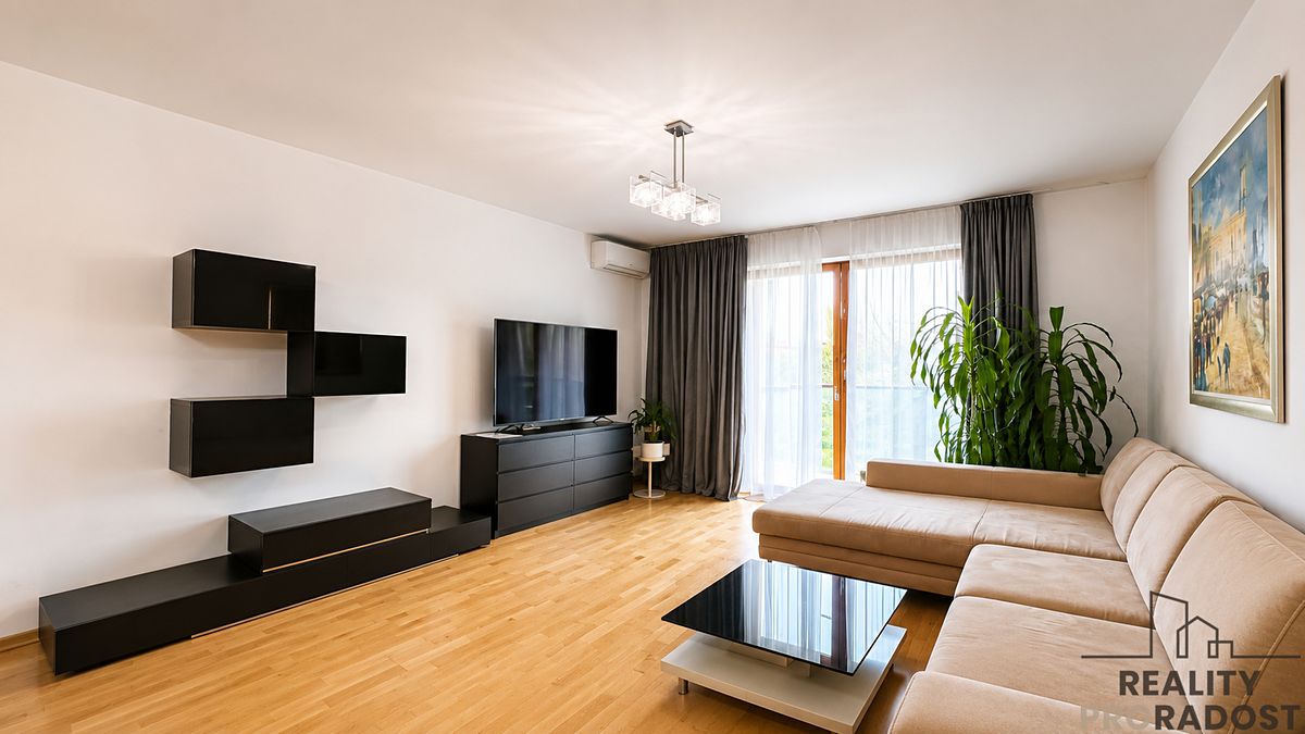 Pronájem bytu 3+kk 95 m²