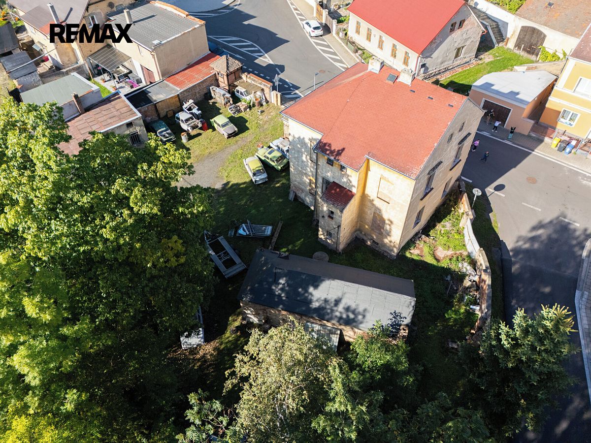 Prodej rodinného domu 448 m², pozemek 448 m²
