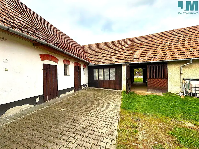 Pronájem stavebního pozemku 173500 m², Kramolín – náhled fotky 2