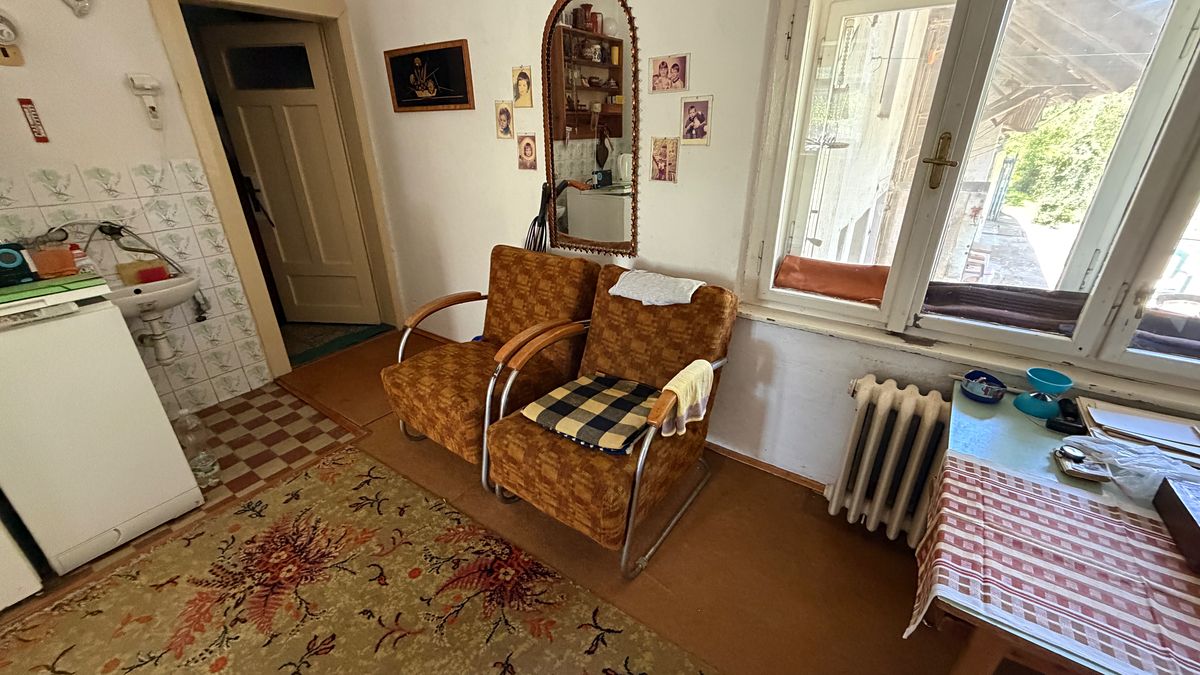 Prodej rodinného domu 287 m², pozemek 1681 m² – fotografie 5