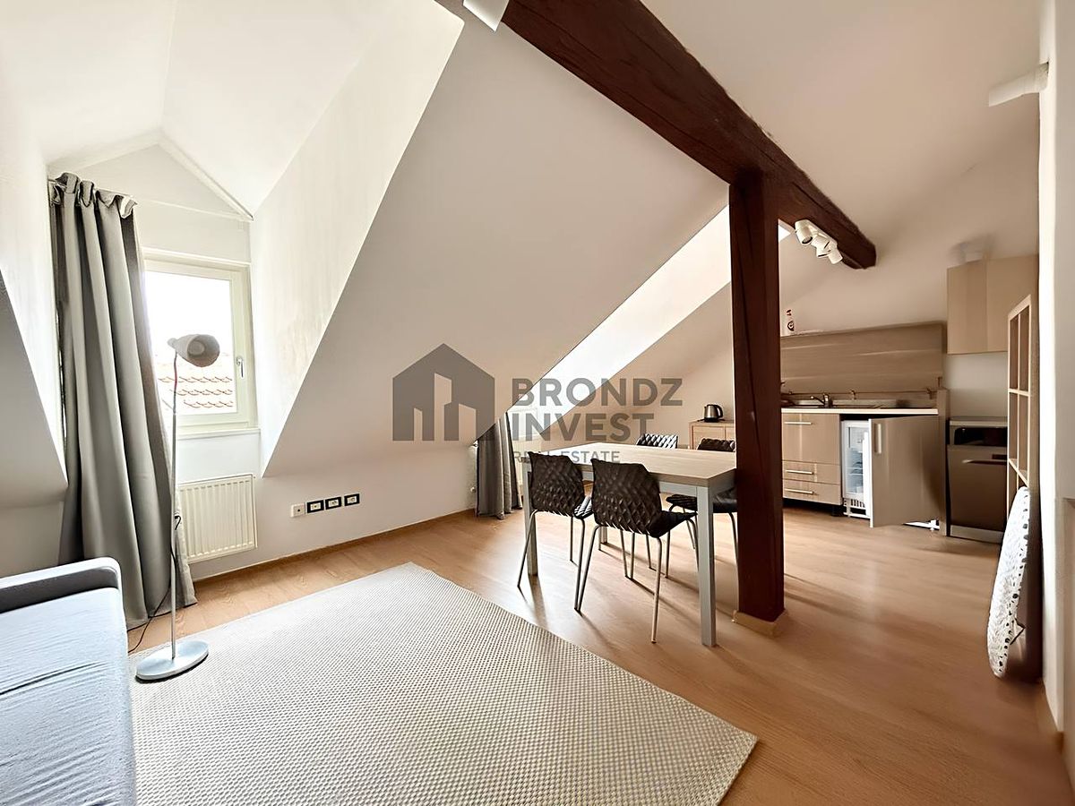 Pronájem bytu 2+kk 50 m²