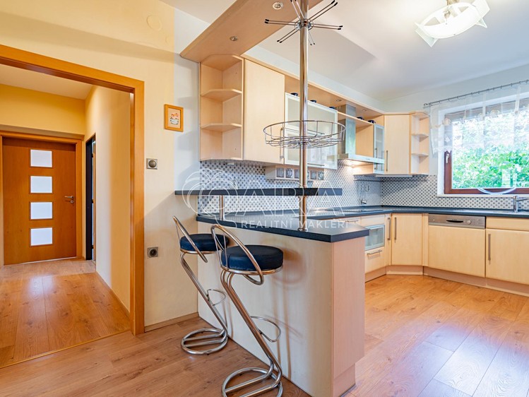 Prodej domu, 320 m² (17 z 47)