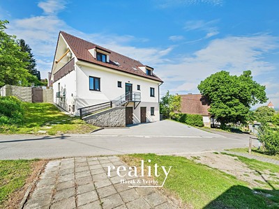 Prodej domu, 205 m² (2 z 33)