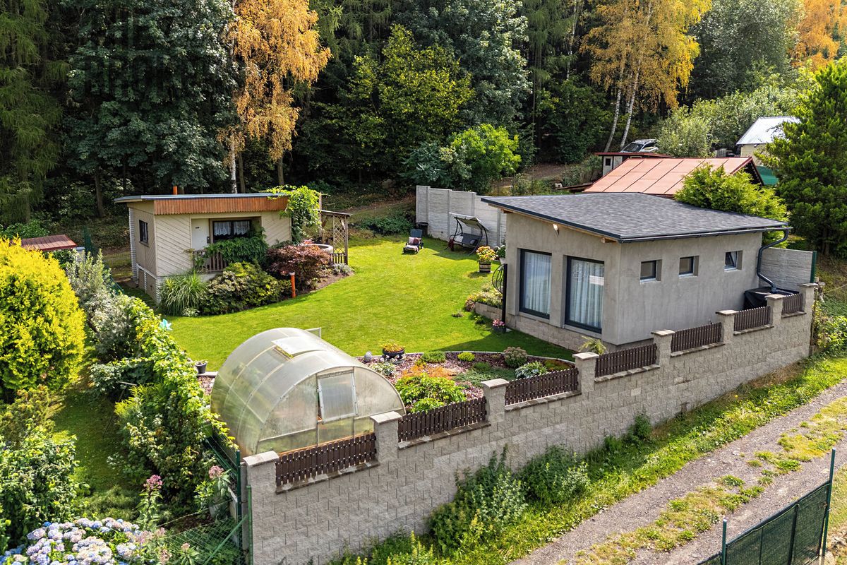 Prodej chaty 37 m², pozemek 351 m² – fotografie 2