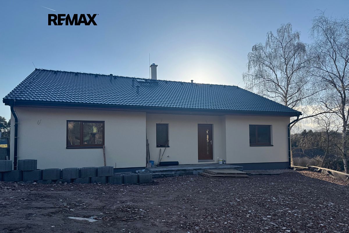 Prodej rodinného domu 163 m², pozemek 700 m² – fotografie 3