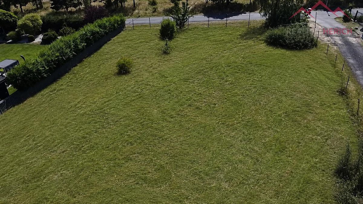 Prodej stavebního pozemku 932 m²