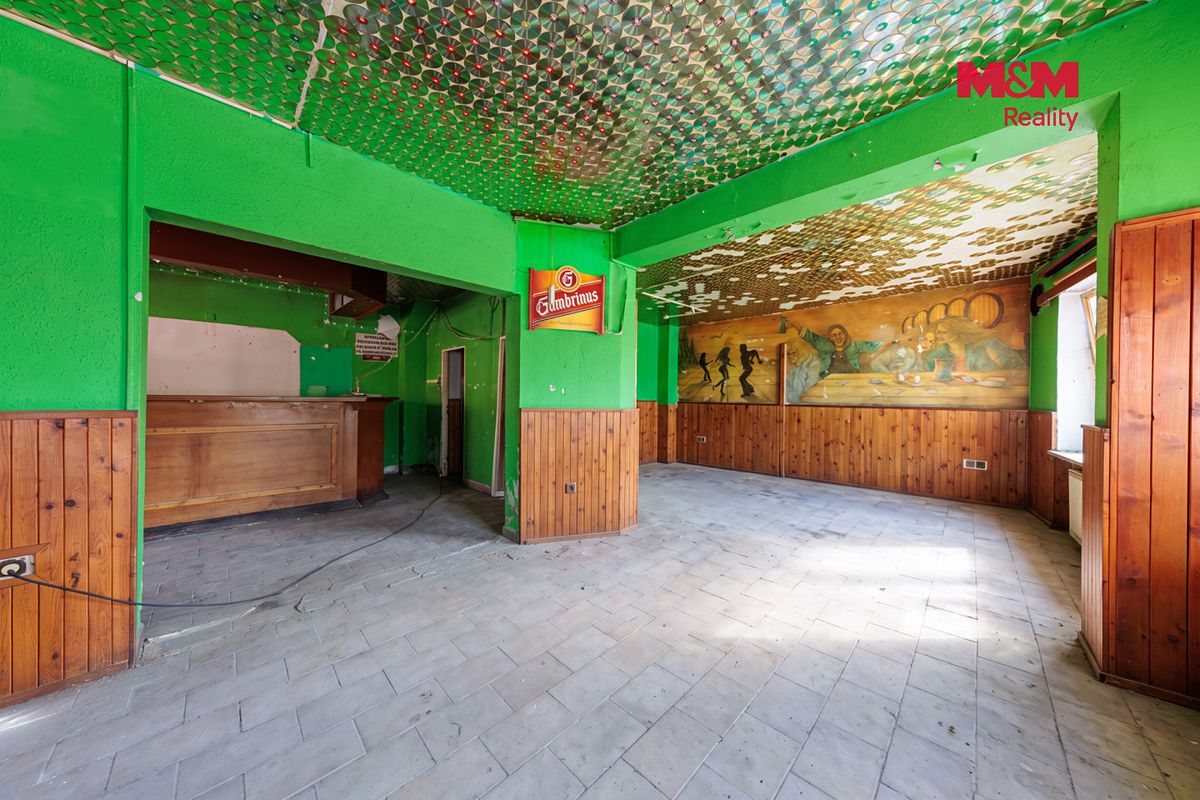 Prodej rodinného domu 206 m², pozemek 175 m² – fotografie 2