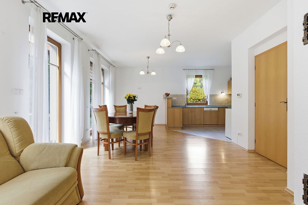Prodej rodinného domu 137 m², pozemek 560 m² – fotografie 4