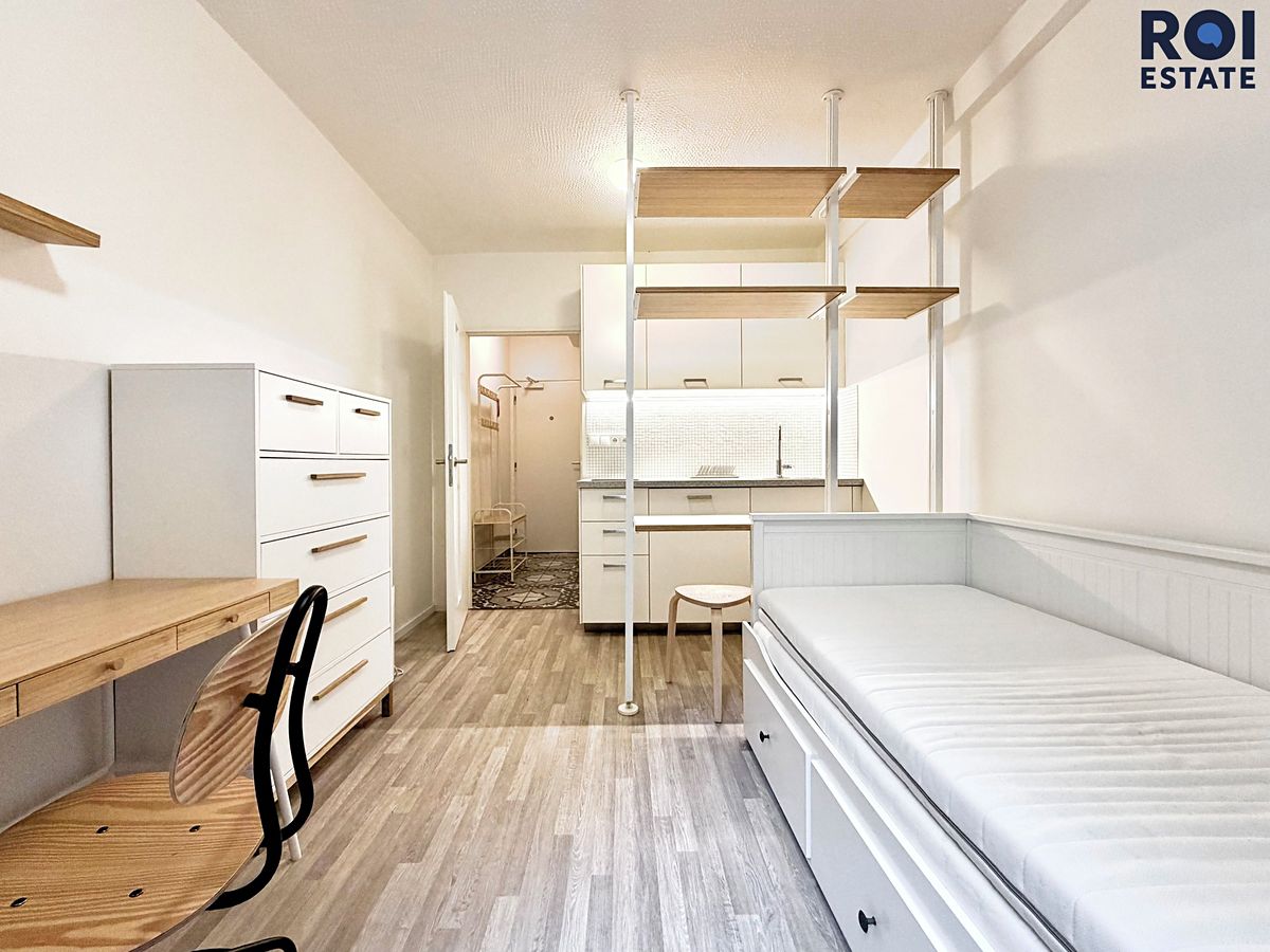 Pronájem bytu 1+kk 27 m²