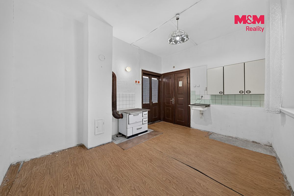 Prodej rodinného domu 57 m², pozemek 132 m² – fotografie 4