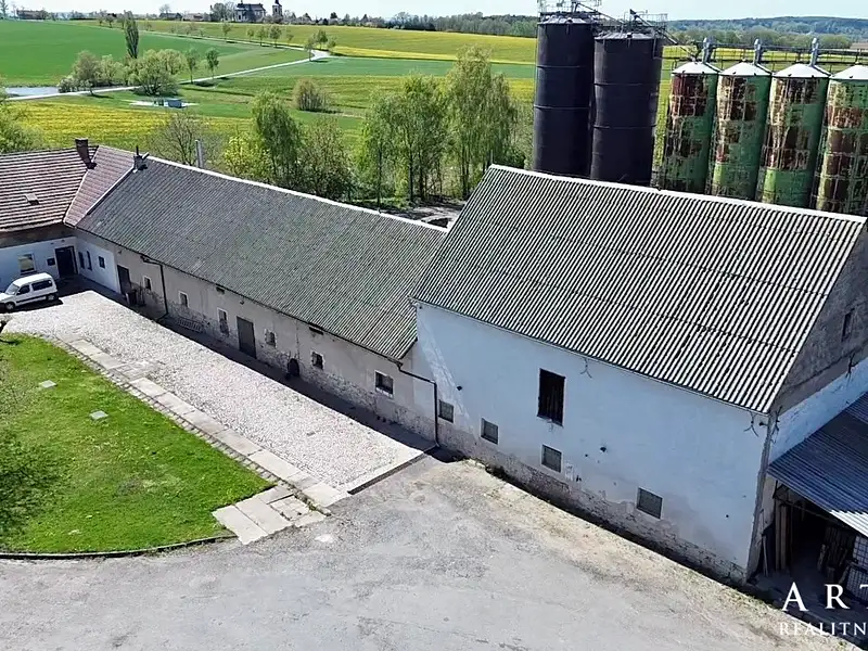 Prodej zemědělského objektu 1528 m², Mostek – náhled fotky 2