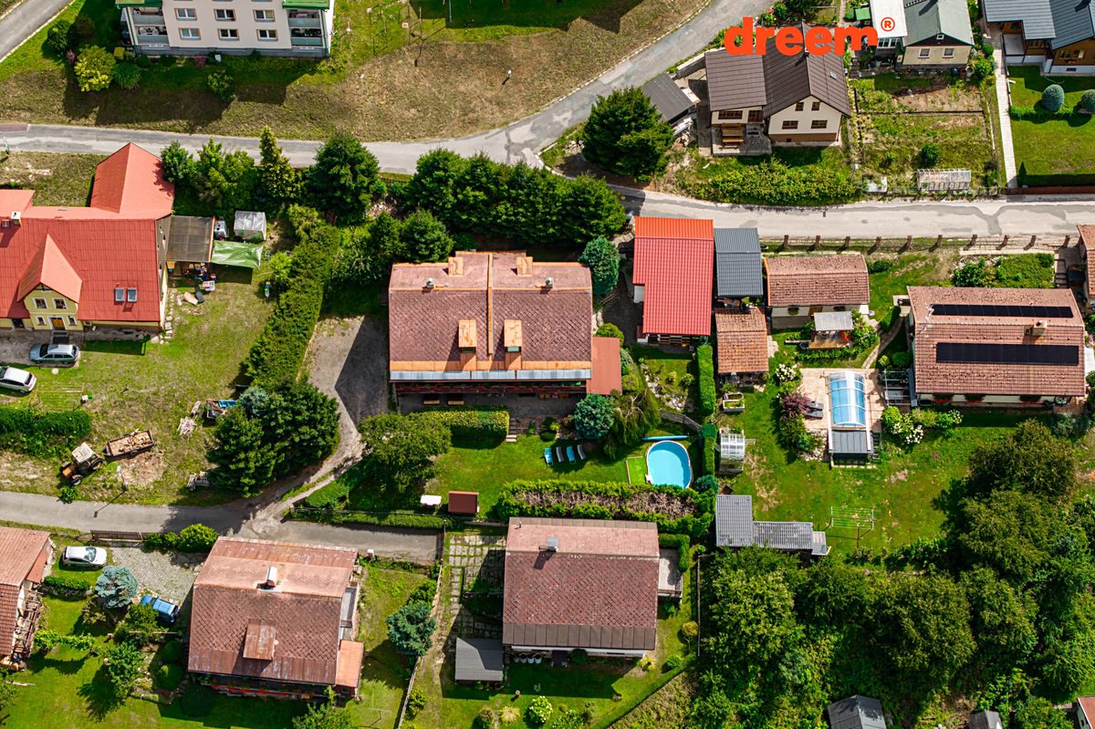 Prodej rodinného domu 600 m², pozemek 1197 m² – fotografie 4