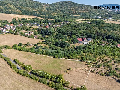 Prodej  stavebního pozemku 8 231 m²