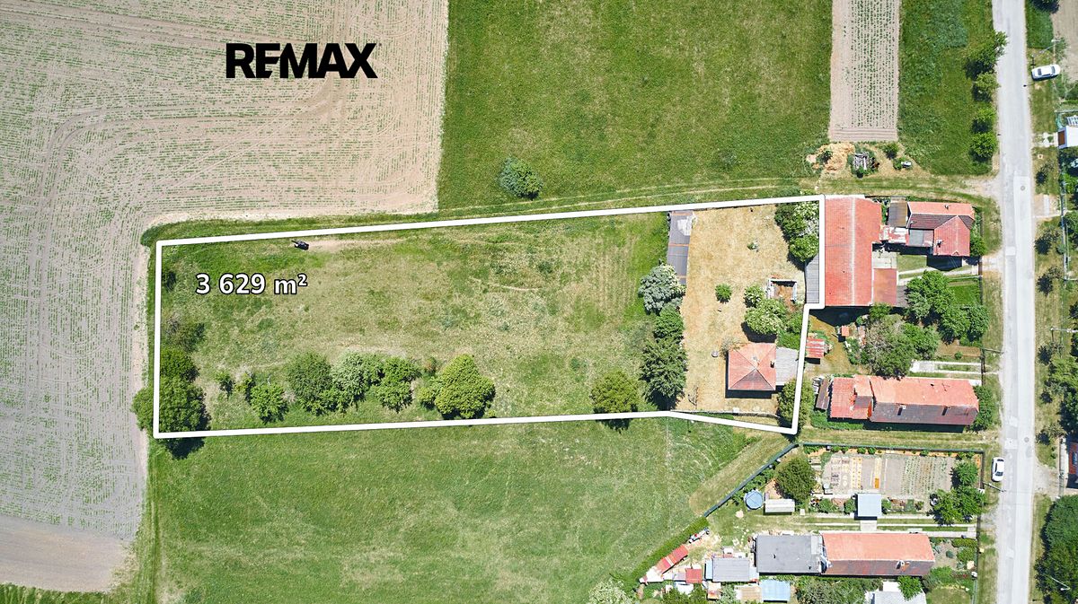 Prodej stavebního pozemku 3629 m²