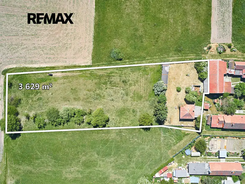Prodej stavebního pozemku 3629 m², Hlušice – náhled fotky 1