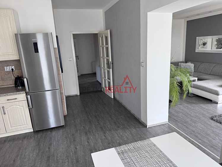Prodej domu, 188 m² (10 z 38)