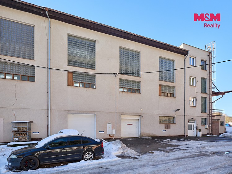 Комерційне приміщення на продаж, 1 667 м² (17 з 30)