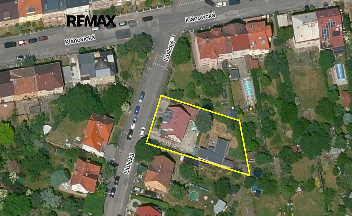 Prodej rodinného domu 272 m², pozemek 841 m² – fotografie 2
