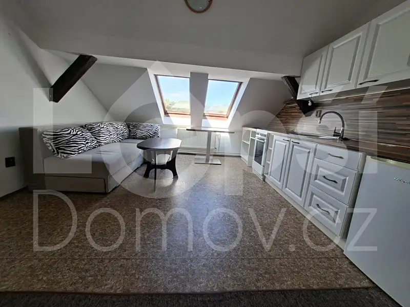 Pronájem bytu 2+kk 83 m², Mikulovice – náhled fotky 3