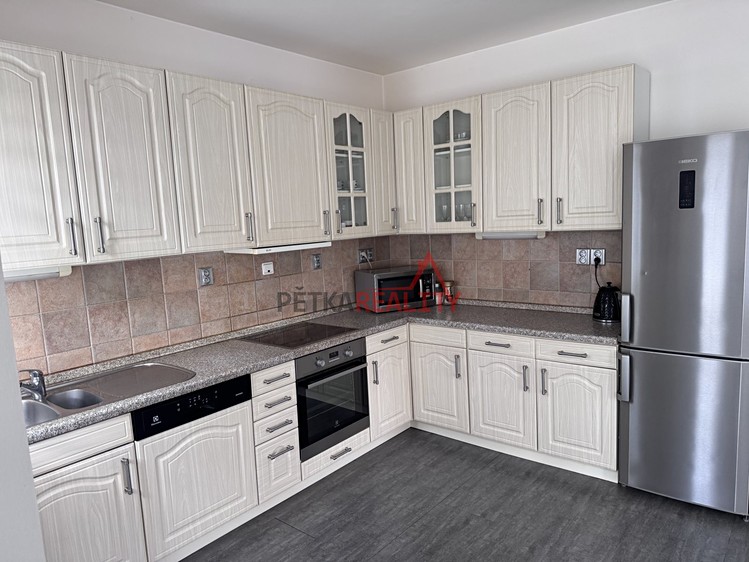 Prodej domu, 188 m² (11 z 38)