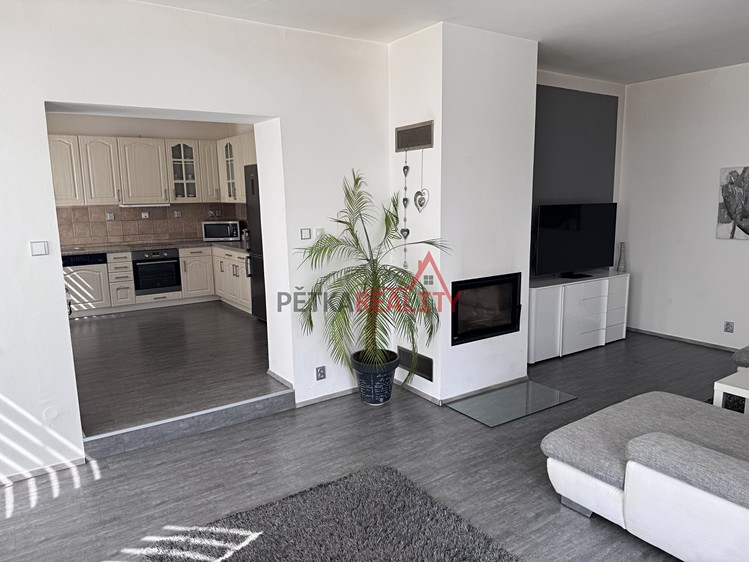 Prodej domu, 188 m² (12 z 38)