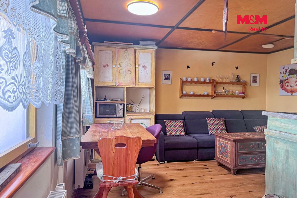 Pronájem chaty 77 m², pozemek 722 m² – fotografie 3