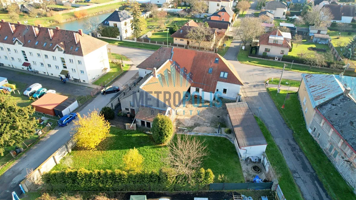 Prodej obchodního prostoru 350 m²