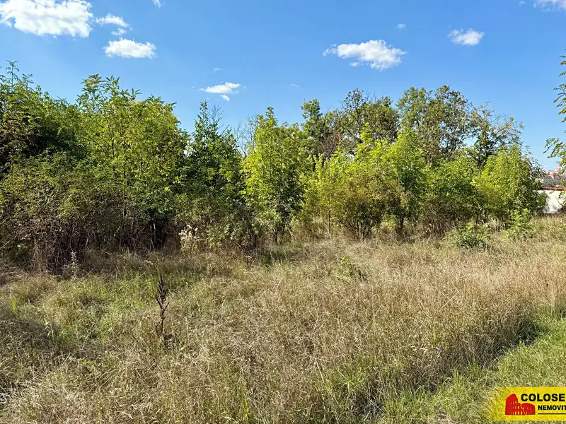 Prodej komerčního pozemku 21190 m², Znojmo – náhled fotky 1