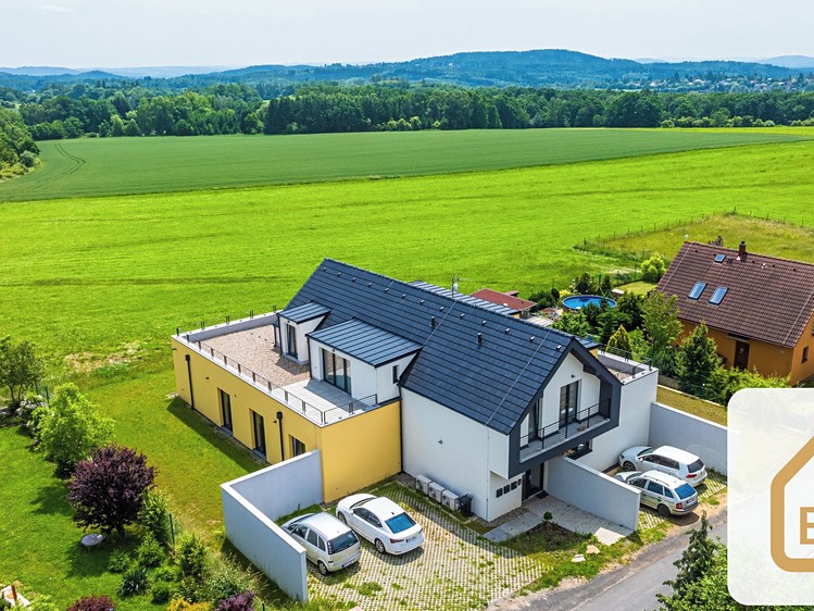 Квартира 4+kk на продаж, 111 м² (16 з 19)