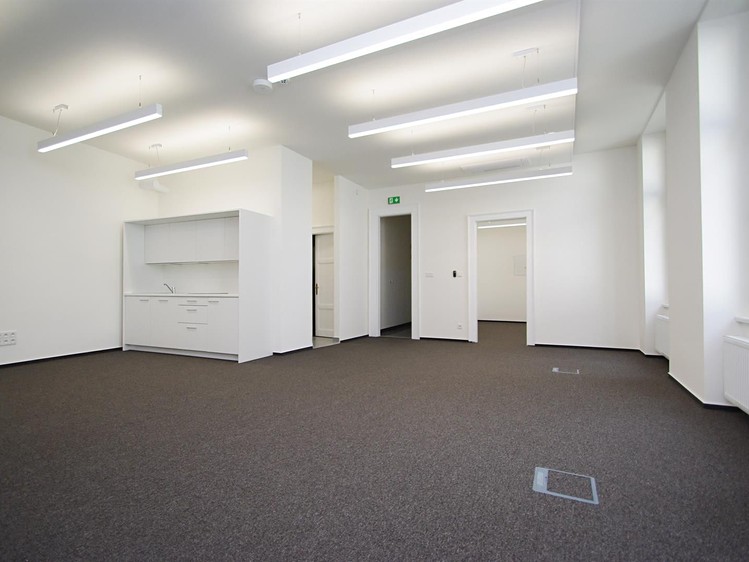 Комерційне приміщення в оренду, 154 м² (7 з 17)